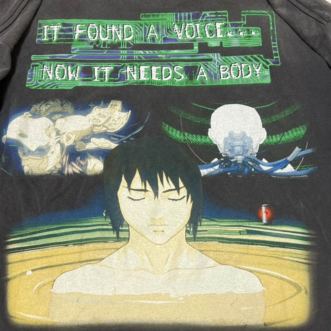 SAINT Mxxxxxx × GHOST IN THE SHELL Ghost in the Shell GS_LS TEE/GITS/BLK Big IP Ghost in the Shell co-branded model Motoko Kusanagi takes a bath Retro distressed long sleeves Ready-to-wear Assute dyeing All parts of the horse spray fade/replacement fade Correct accessories Joint LOGO wash mark/main mark/cherub mark Super complex printing reproduction Super long drawing/pattern making cycle Handmade graffiti made dirty